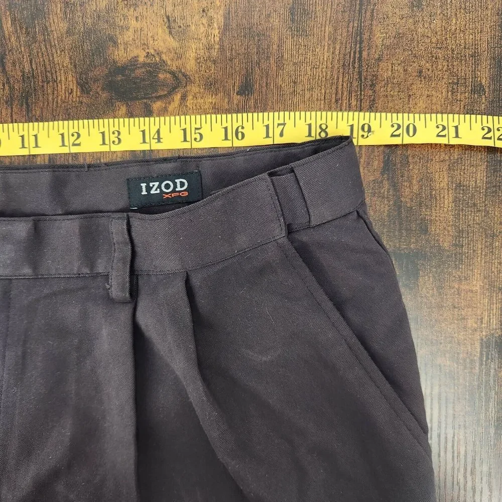 IZOD XFG Golf Shorts Mens 40‎ Black Performance Solid Pleated Front Chinos